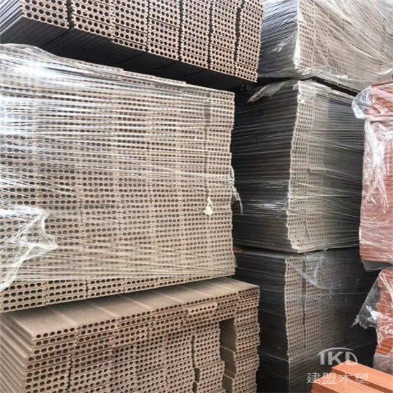 北京木塑板材多少钱
