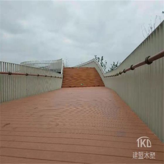 北京塑木地板厂家浅谈：木塑地板企业如何创新