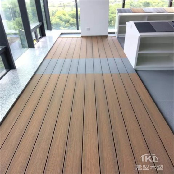 北京塑木地板厂家浅谈：木塑地板五大性能